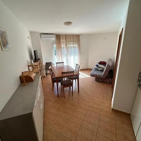 Apartament Blaz 2 Fucane *